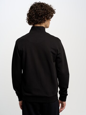 BIG STAR Sweatshirt ' DUNNOS ' in Black