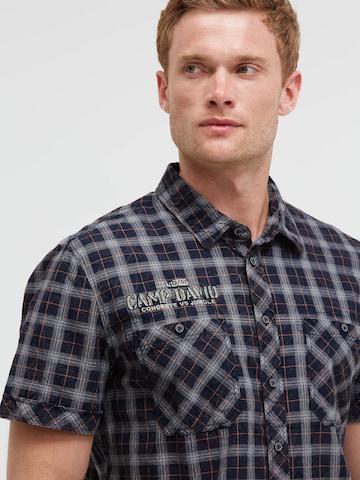 Regular fit Camicia di CAMP DAVID in blu