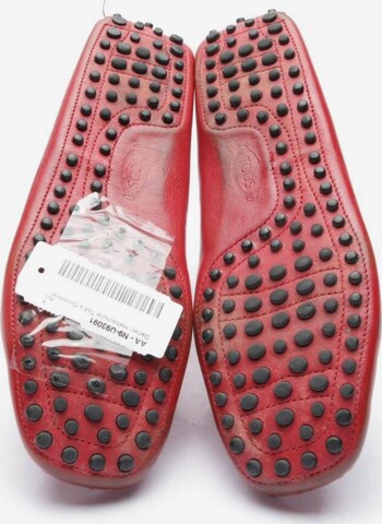 Tod's Flats & Loafers in 37,5 in Red