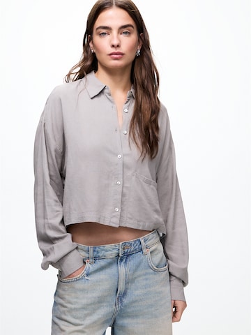 Pull&Bear Blouse in Grijs: voorkant