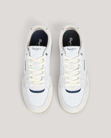 Sneaker bassa 'Chester Medal' di Pepe Jeans in bianco