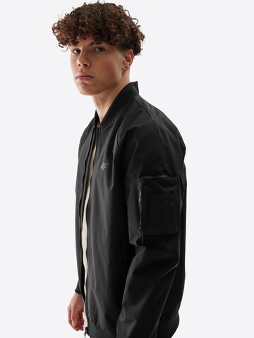 4F Performance Jacket in Black