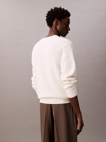 Pull-over Calvin Klein en blanc