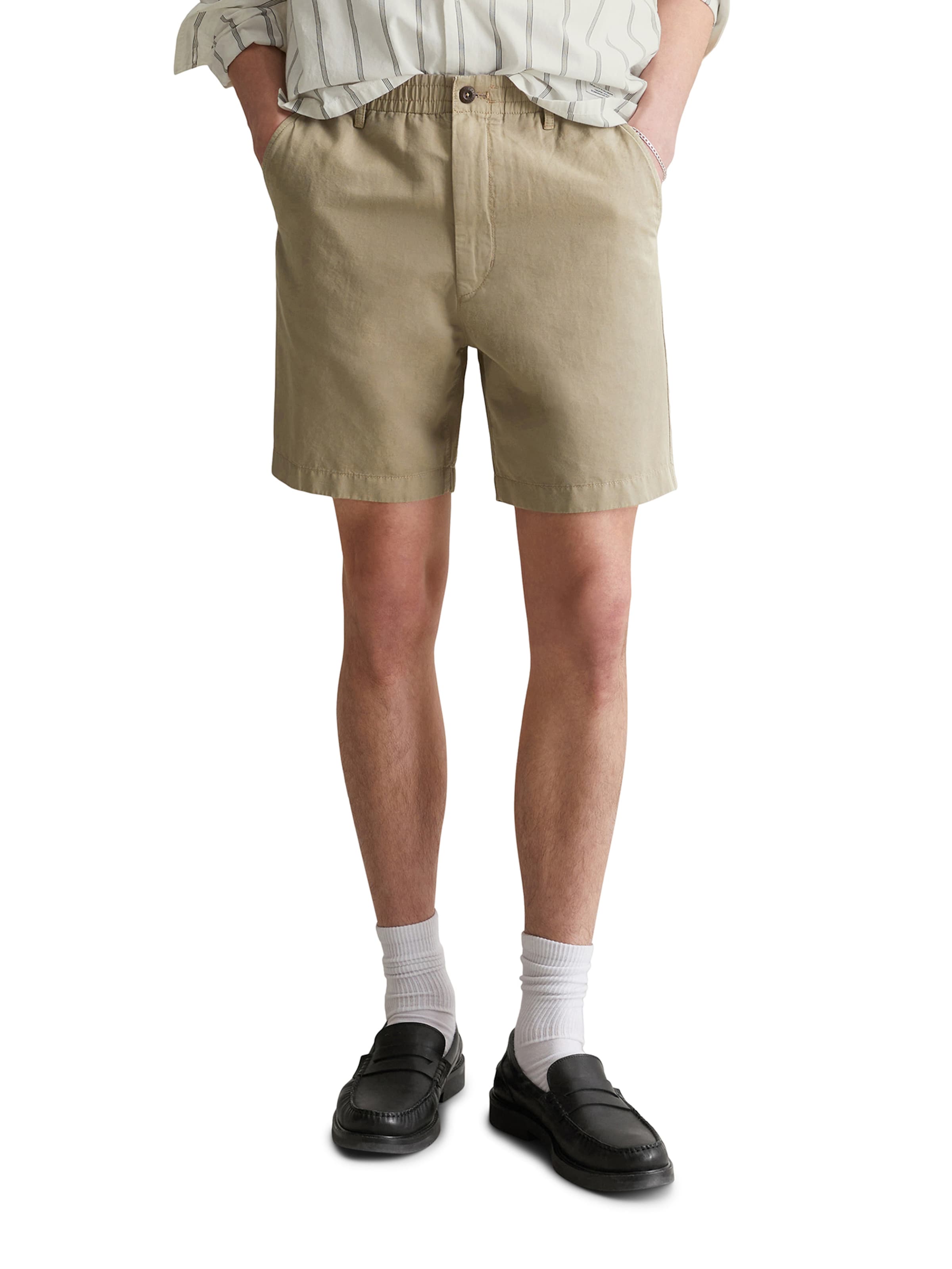 Marc O'Polo DENIM Regular Pants in Green: front