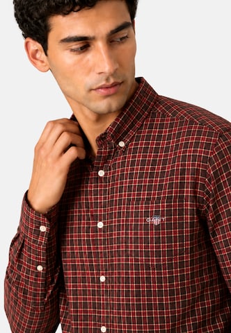 GANT Regular fit Skjorta i brun