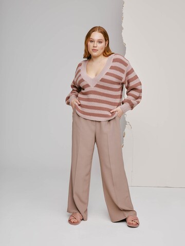 Pullover 'Rafaela' di A LOT LESS in beige