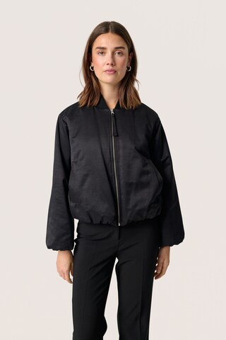 SOAKED IN LUXURY Jacke 'Kalea' in Schwarz: Vorderseite