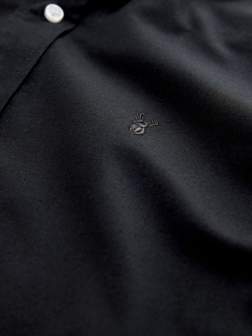 Next Slim Fit Hemd in Schwarz