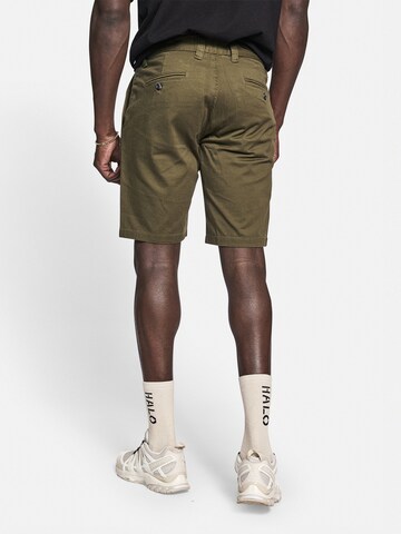 Redefined Rebel Regular Shorts 'Ethan' in Grün