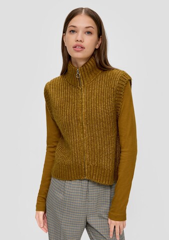 QS Strickjacke in Grün: Vorderseite