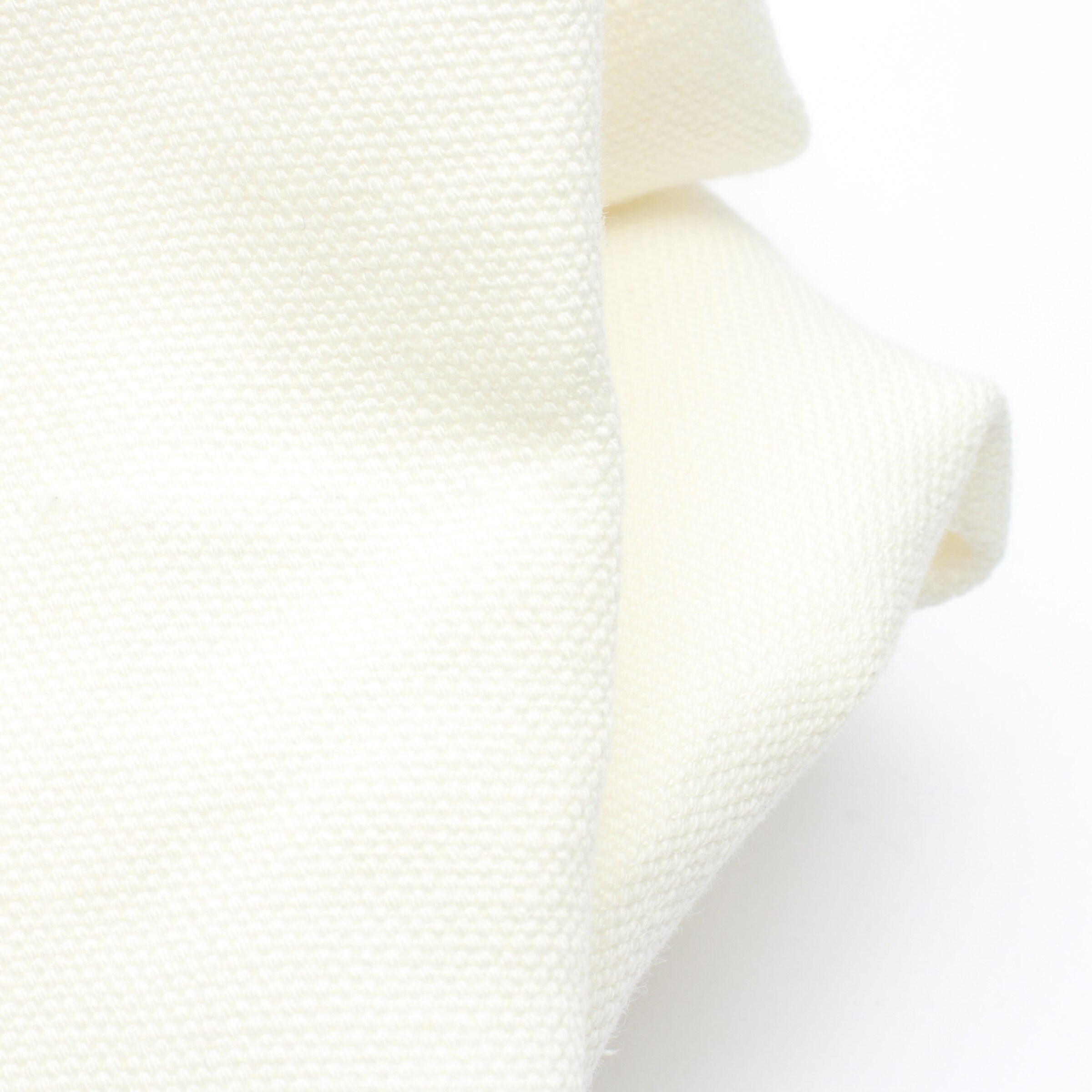 VALENTINO Pants in 38 in White