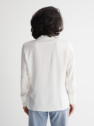 SILK & CASHMERE Shirt in Wit