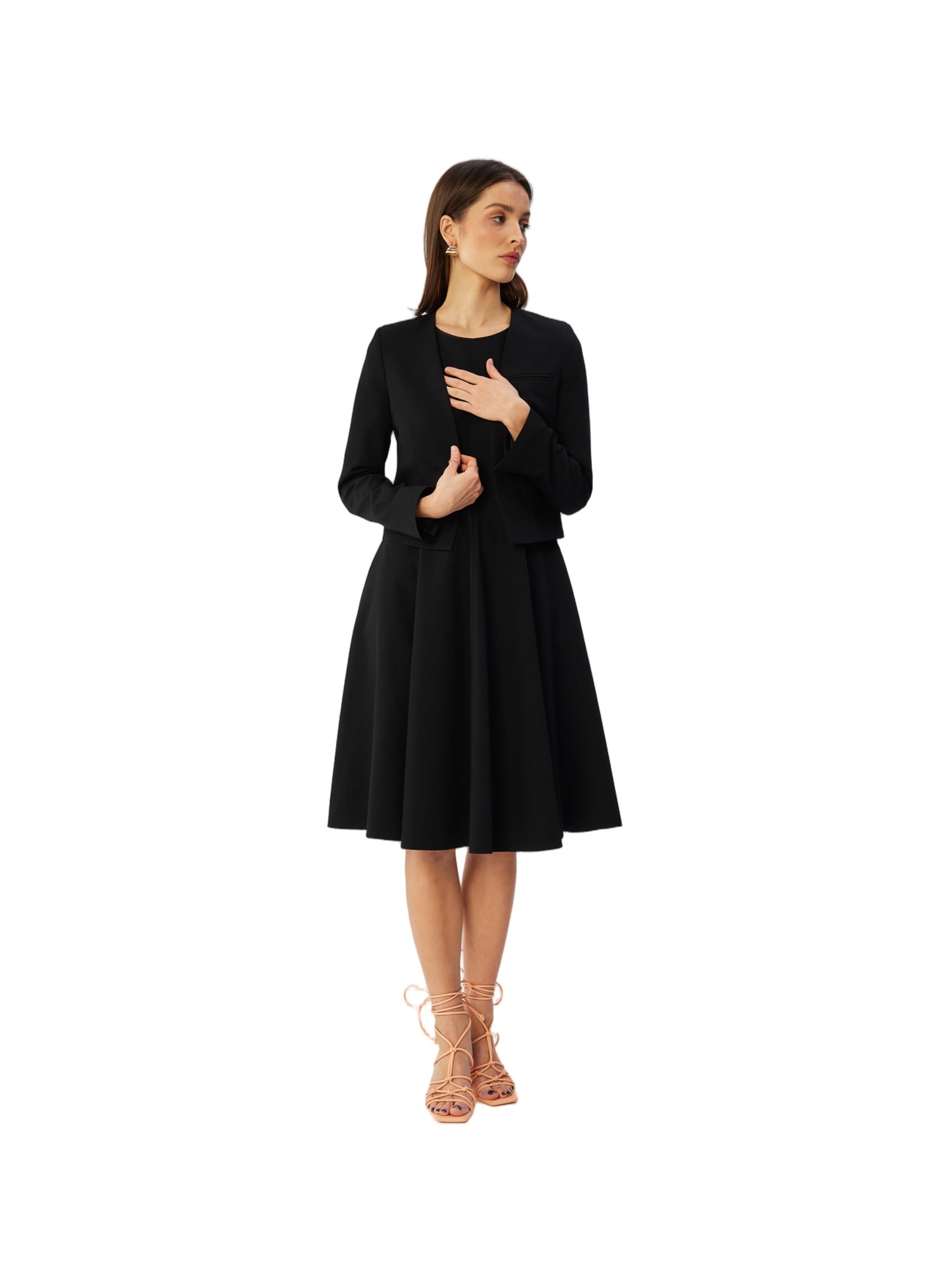 Sacou de la Stylove pe negru