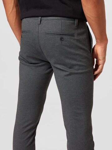 Coupe slim Pantalon 'MARK' Only & Sons en gris