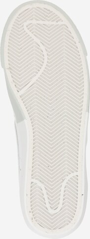 Nike Sportswear Sneaker 'Blazer Mid 77 SE' i vit