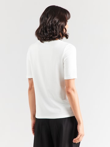 MORE & MORE - Camiseta en blanco