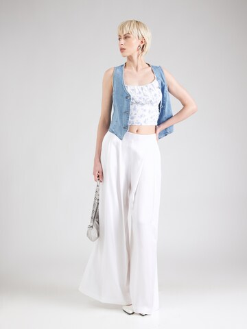 Top 'Bianca' di ABOUT YOU in bianco