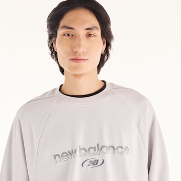 new balance - Sweatshirt 'Trackside French Terry Crew' em cinzento