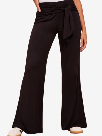 Friends Like These Wide Leg Hose in Schwarz: Vorderseite