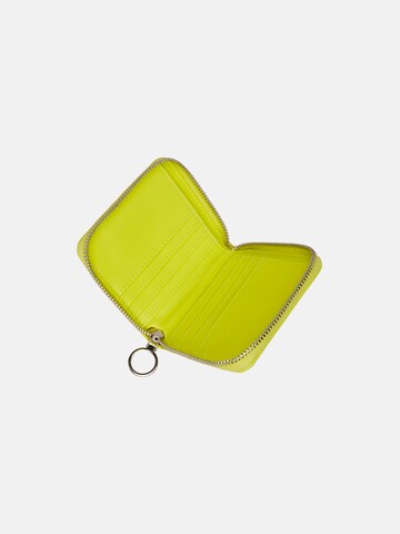 O bag Wallet in Yellow
