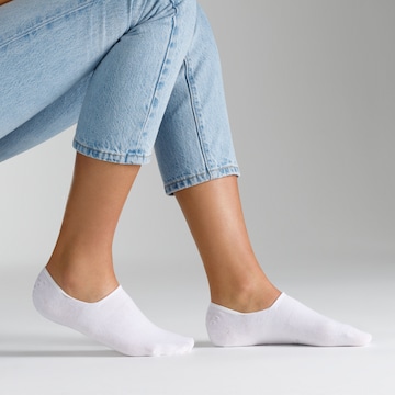 camano Ankle Socks 'Kai' in White: front