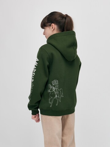 ABOUT YOU x StayKid Sweatshirt 'BIBI+TINA' in Green: back