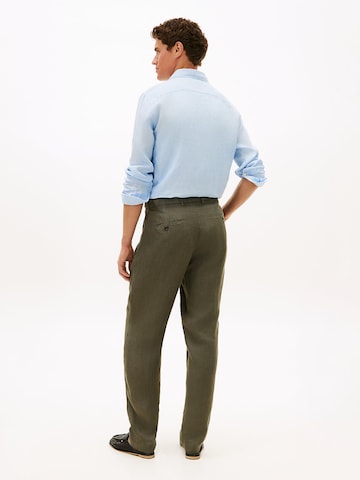 TOMMY HILFIGER Regular Trousers with creases in Green