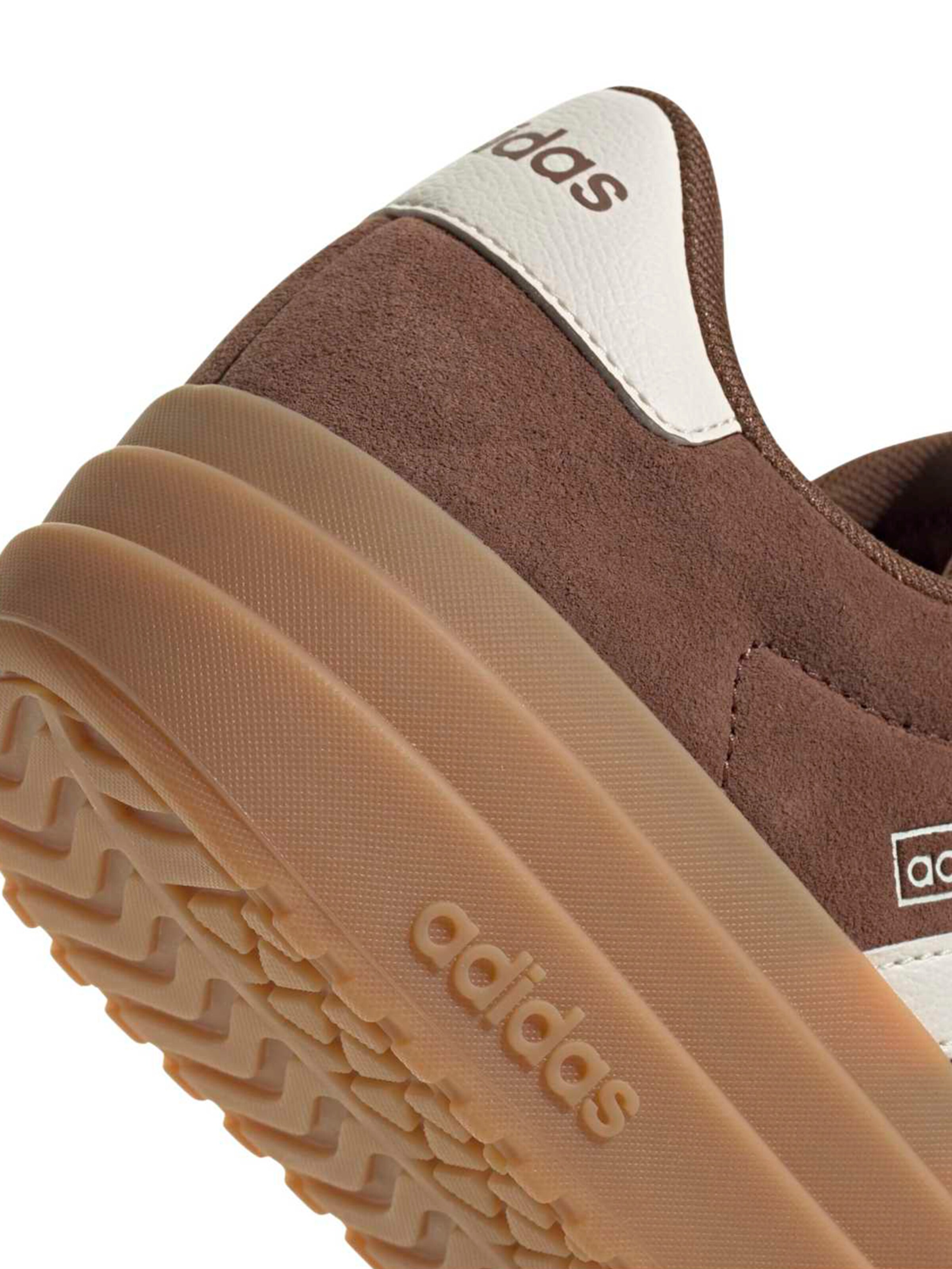 brūns ADIDAS SPORTSWEAR Zemie brīvā laika apavi 'VL COURT BOLD'