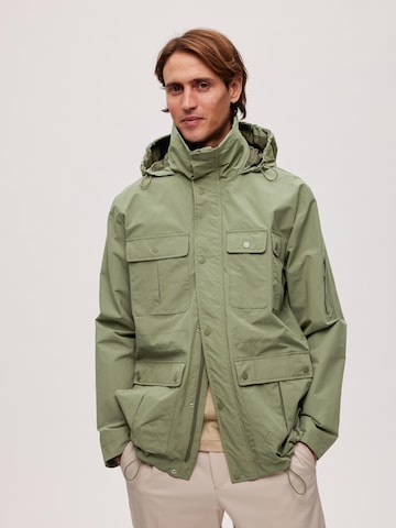 SELECTED HOMMEPrijelazna jakna 'Hoye' - zelena boja
