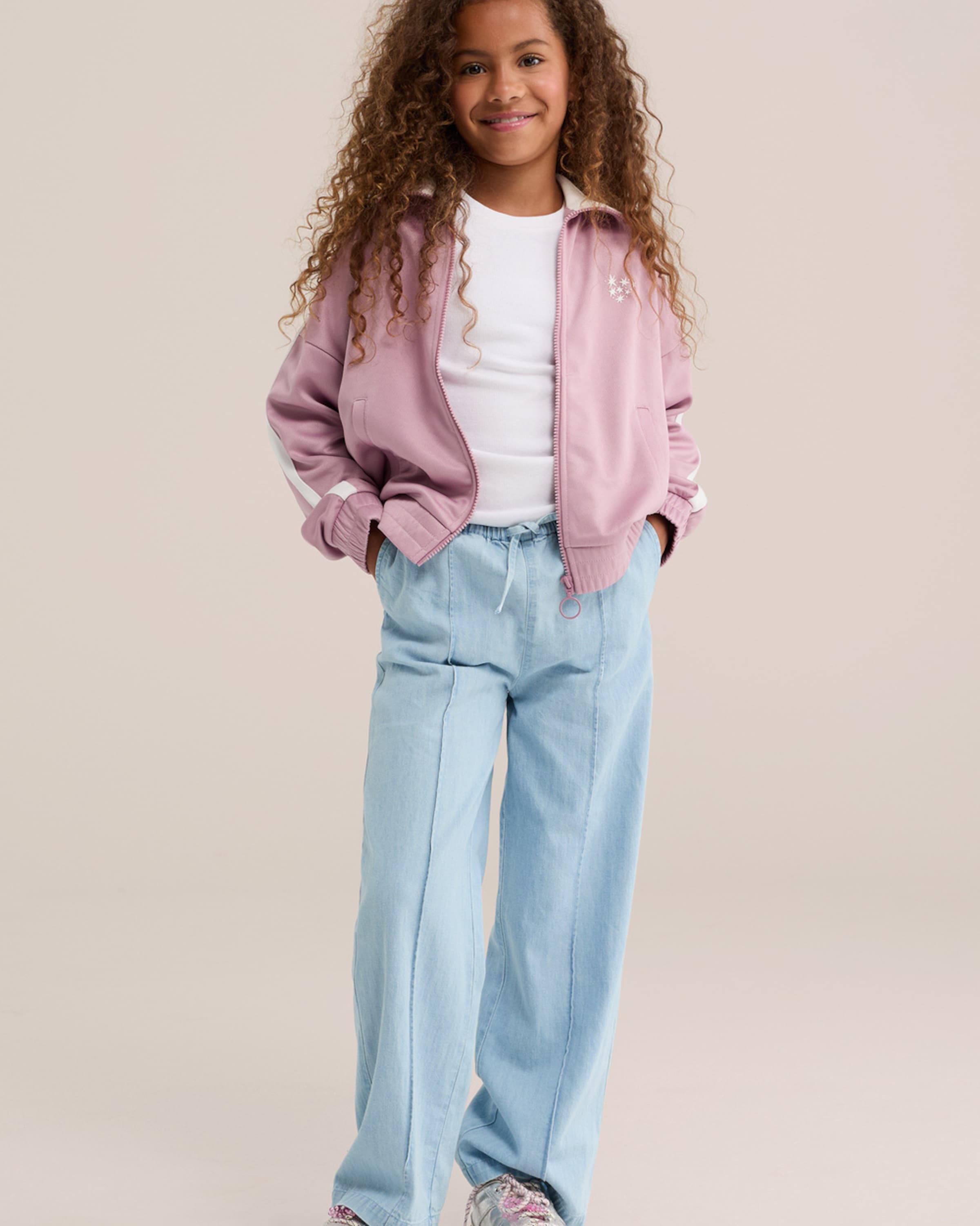WE Fashion Wide leg Jeans i blå