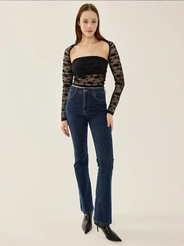 Hiccup Blouse in Zwart