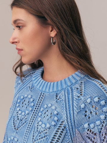 Pulover de la Next pe albastru