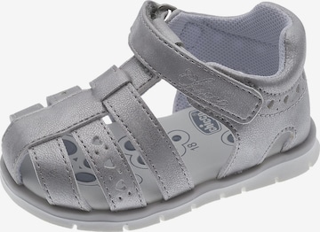 Chaussures ouvertes 'Fozia' CHICCO en argent : devant