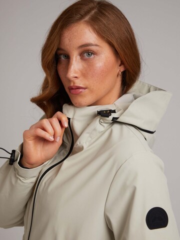 JACK1T Jacke ' Helio Mid Windbreaker ' in Weiß