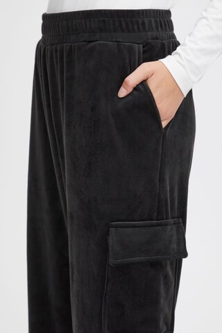 Oxmo Tapered Cargo Pants 'Mitala' in Black