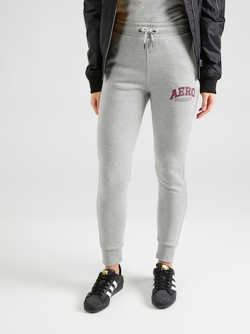 Effilé Pantalon AÉROPOSTALE en gris : devant