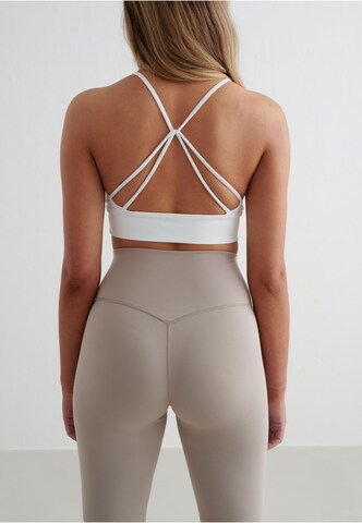 Aim'n Bustier Sport-BH in Weiß