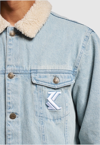 Karl Kani Демисезонная куртка в Синий