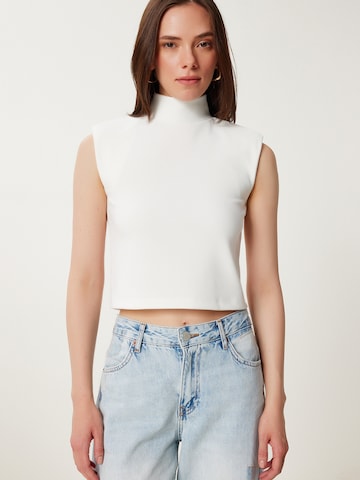 Top di Happiness İstanbul in beige