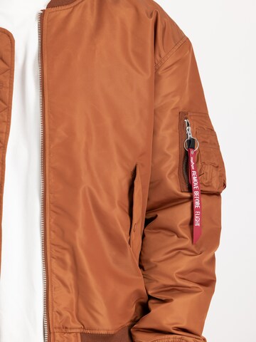 ALPHA INDUSTRIES Overgangsjakke i brun