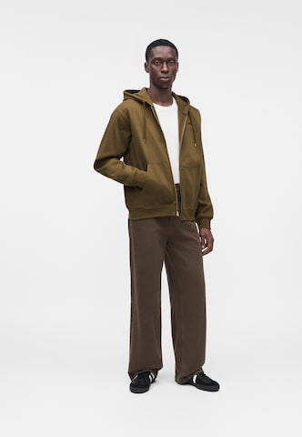 THE NORTH FACE Sweatshirt 'ESSENTIAL SIMPLE DOME' in Groen: voorkant