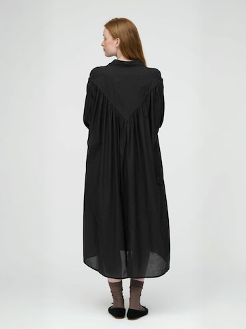 moshi moshi mind Dress ' golden ' in Black