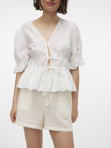 VERO MODA Loosefit Kalhoty 'VMChris' – béžová