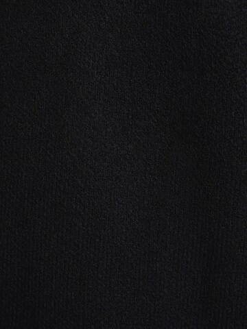 Bershka Slipover in Black