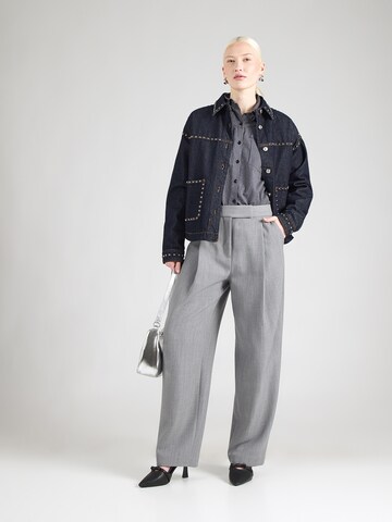 Wide Leg Pantalon à pince & Other Stories en gris