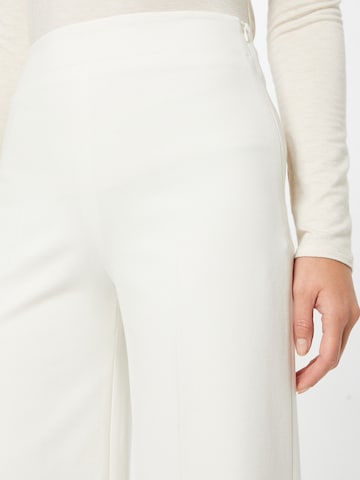 Wide leg Pantaloni con piega frontale 'BEFORE' di DRYKORN in bianco