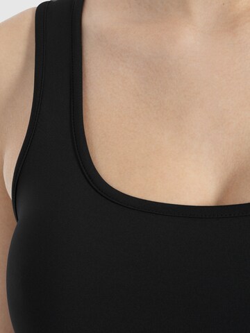 Haut de sport ' Debby ' Smilodox en noir