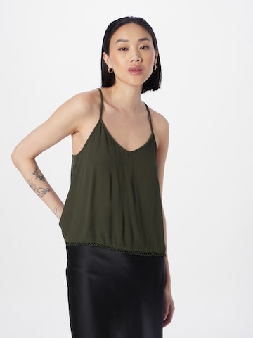 ABOUT YOU Top 'Fabienne' in Green: front