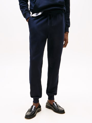 TOMMY HILFIGER Tapered Broek 'ESSENTIAL' in Blauw: voorkant