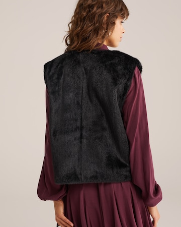 WE Fashion Vest in Black